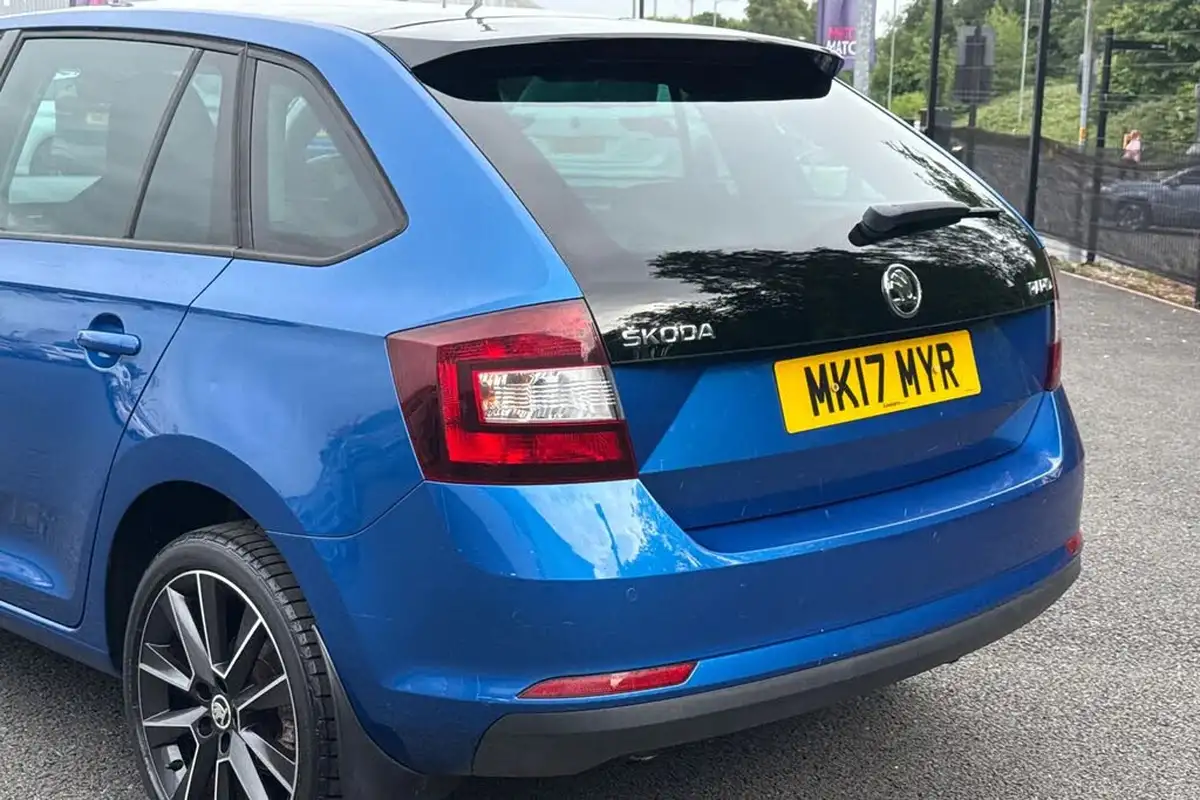 2017-skoda-rapid-spaceback-12-tsi-se-sport-big-7