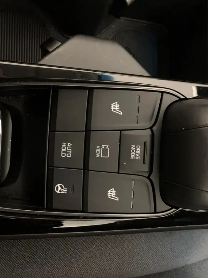 2021-hyundai-ioniq-e-premium-electric-100kw-big-18