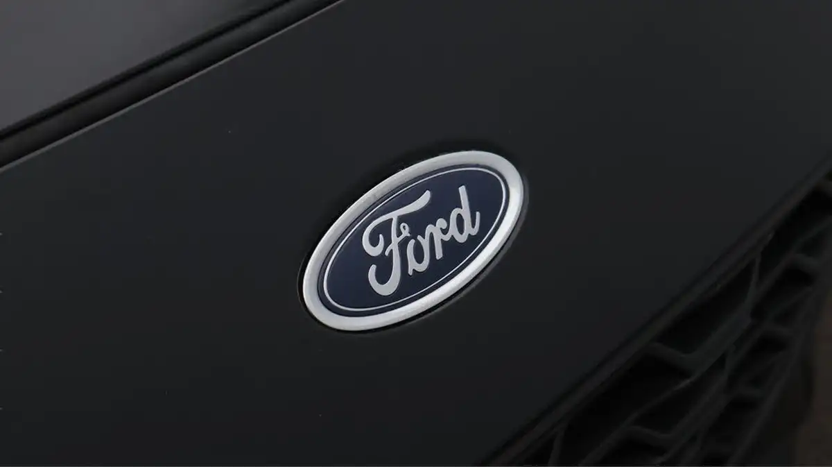 2023-ford-kuga-25t-st-line-x-edition-190ps-fhev-big-22