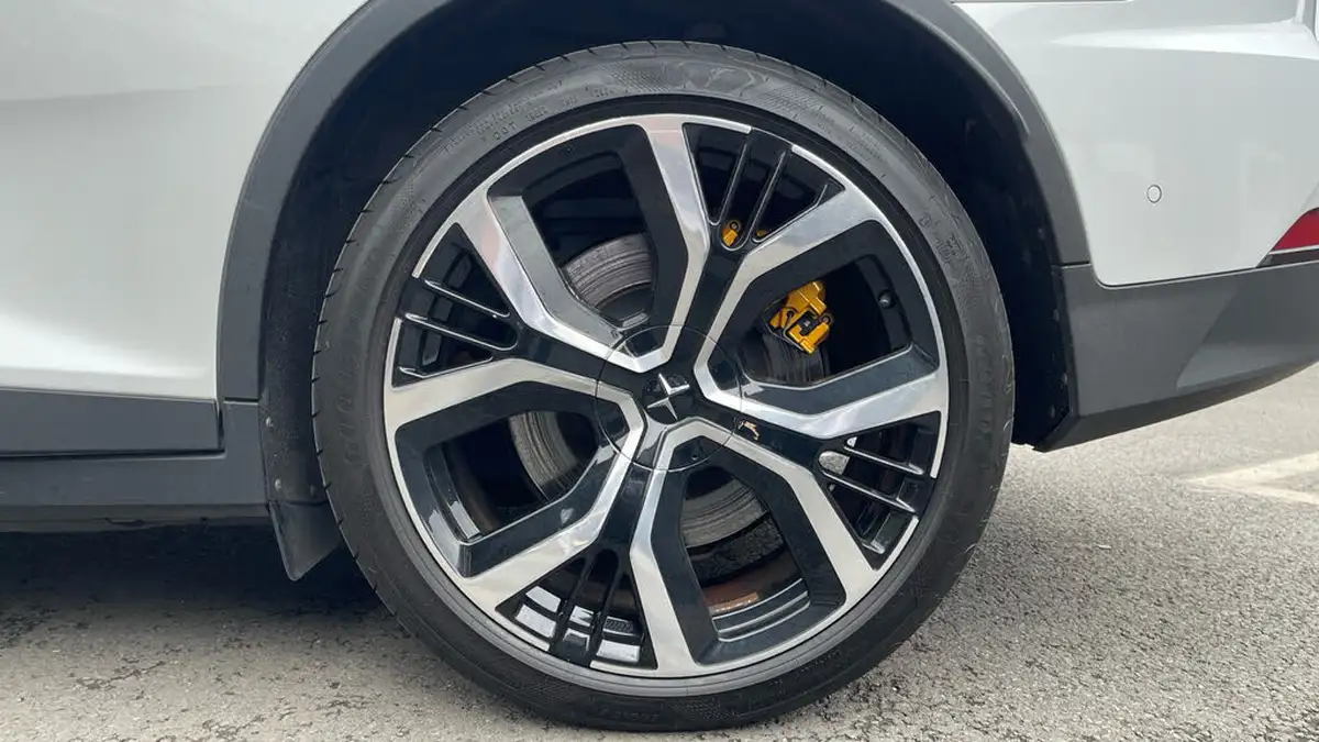 2020-polestar-polestar-2-e-ps2-big-17