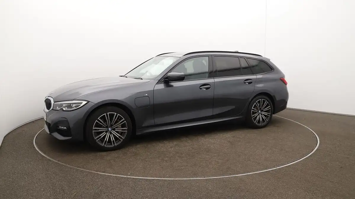 2021-bmw-3-series-20-330e-m-sport-touring-5d-big-68