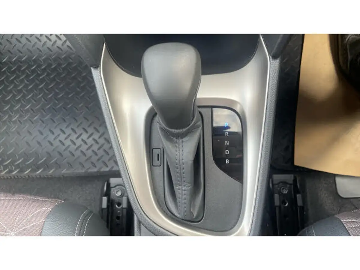 2024-toyota-yaris-cross-15-vvt-i-excel-awd-i-big-34