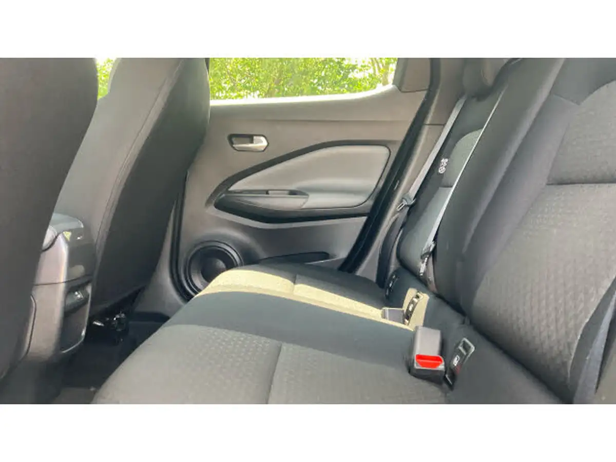 2021-nissan-juke-10-dig-t-n-connecta-big-15