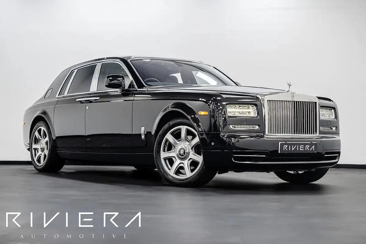 2012-rolls-royce-phantom-67-big-0