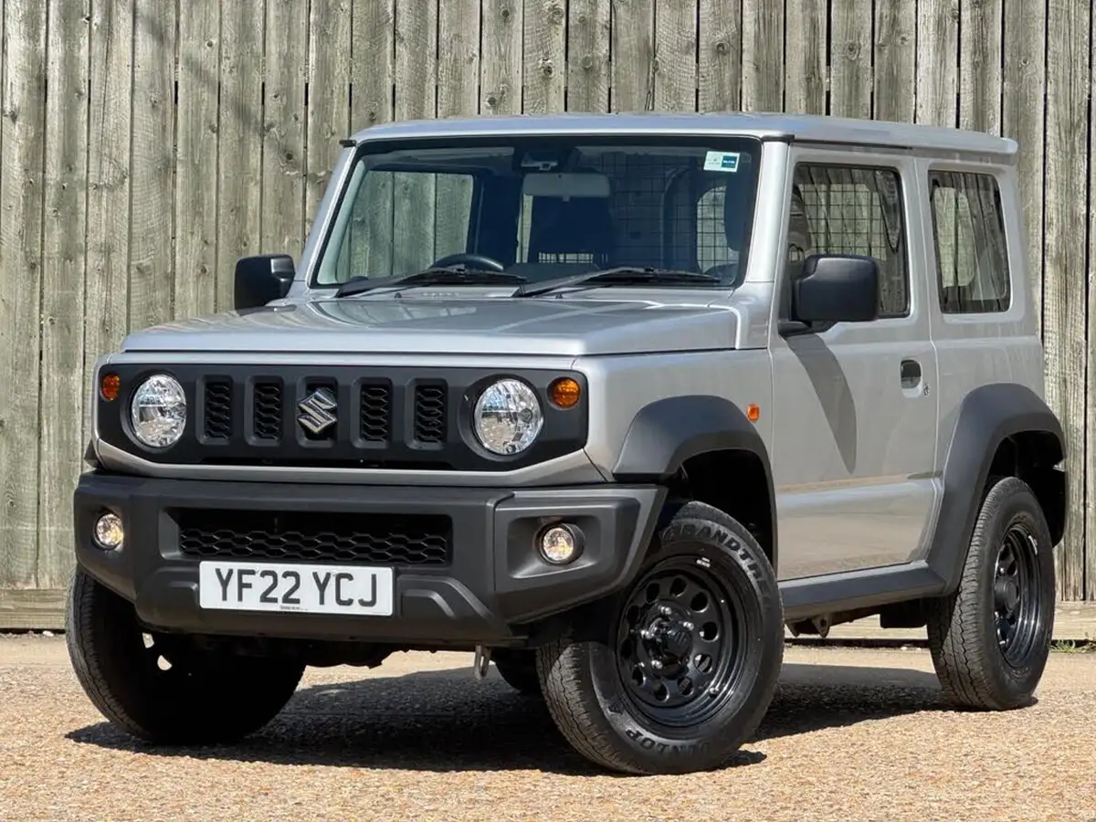 2022-suzuki-jimny-15-light-commercial-allgrip-big-8