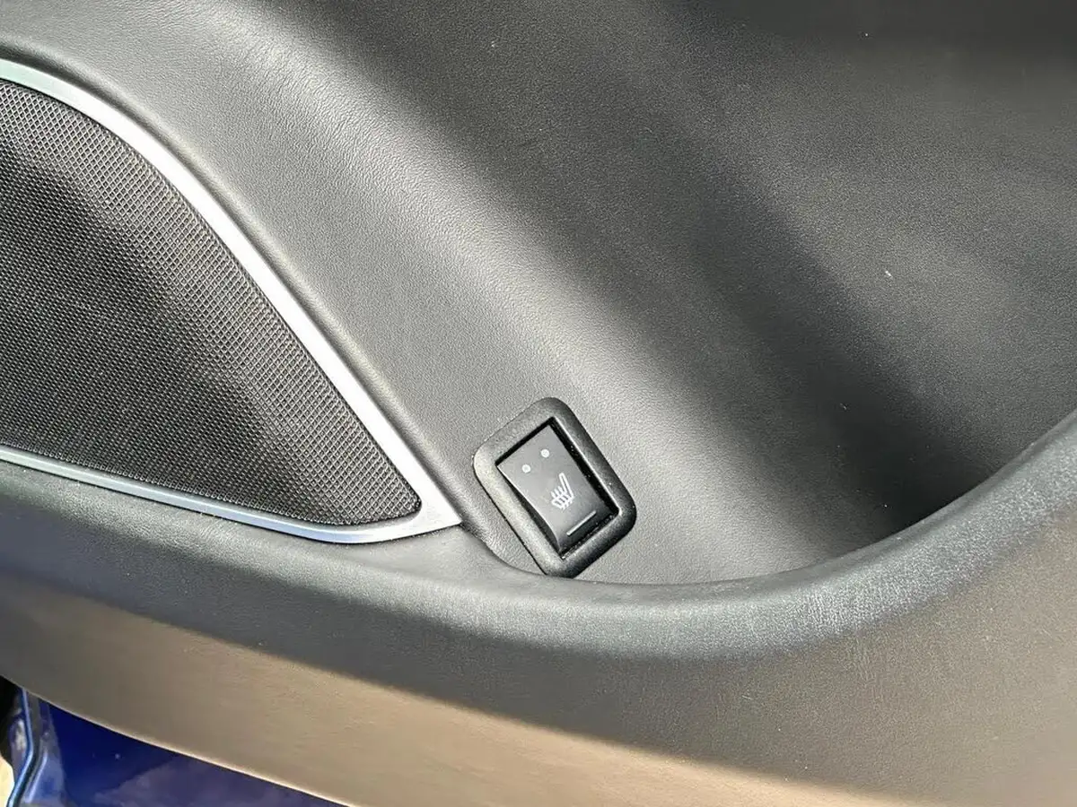 2019-maserati-levante-30-gransport-nerissimo-pack-ss-big-32