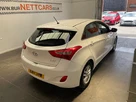 2017-hyundai-i30-16crdi-se-110ps-blue-drive-hatchback-small-19