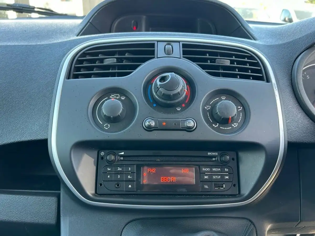 2020-nissan-nv250-15dci-acenta-l1-80bhp-big-24
