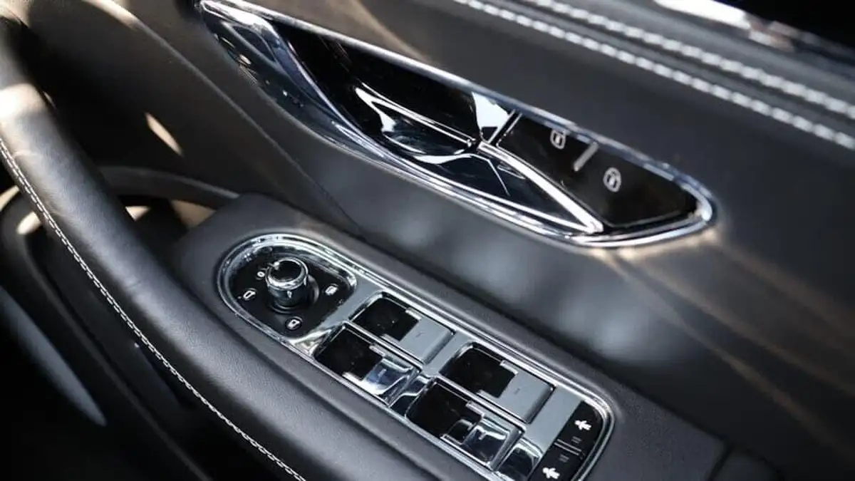 2022-bentley-flying-spur-40-v8-big-20