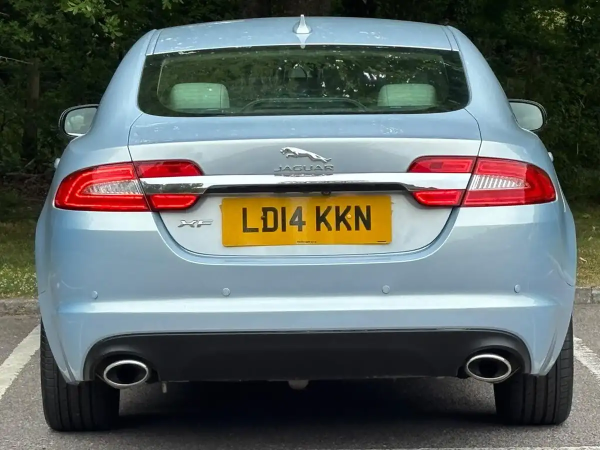2014-jaguar-xf-30td-portfolio-saloon-4d-big-31