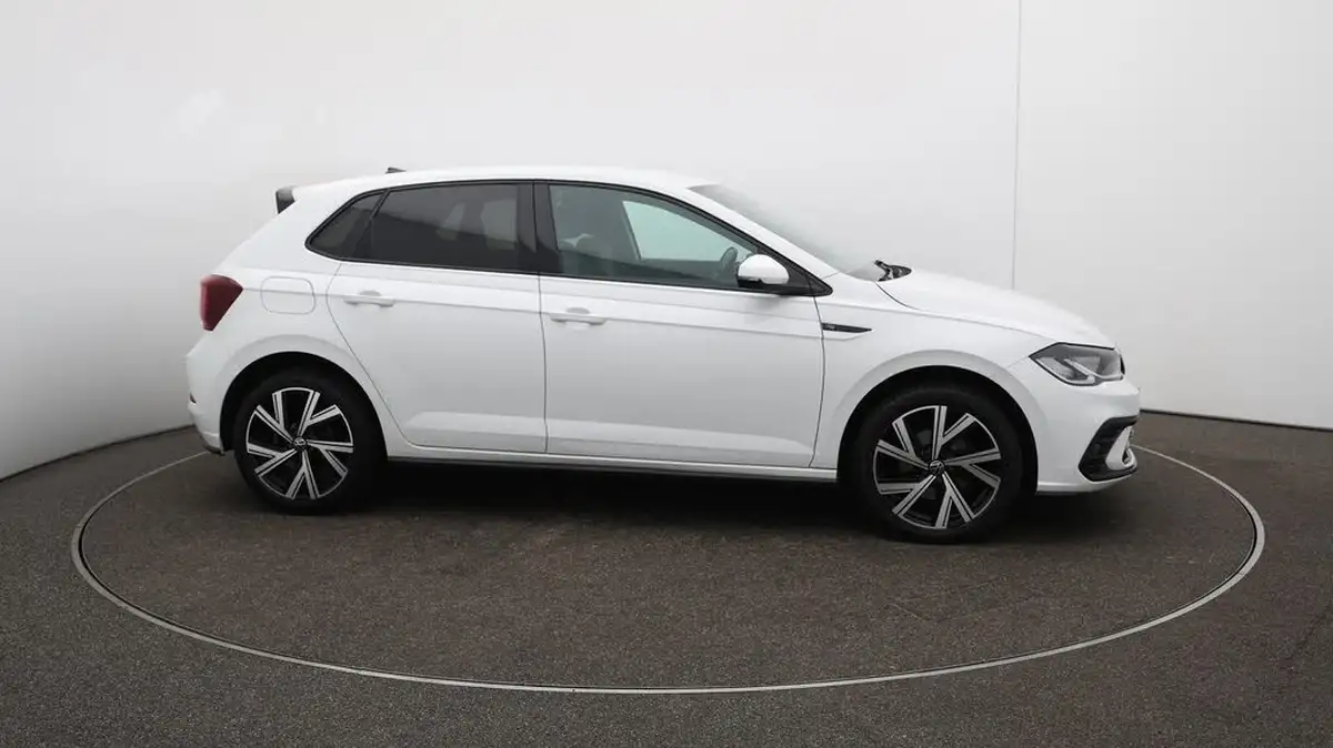 2022-volkswagen-polo-10-tsi-r-line-110ps-dsg-big-48