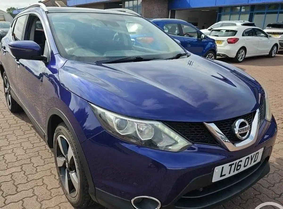 2016-nissan-qashqai-15dci-n-tec-big-0