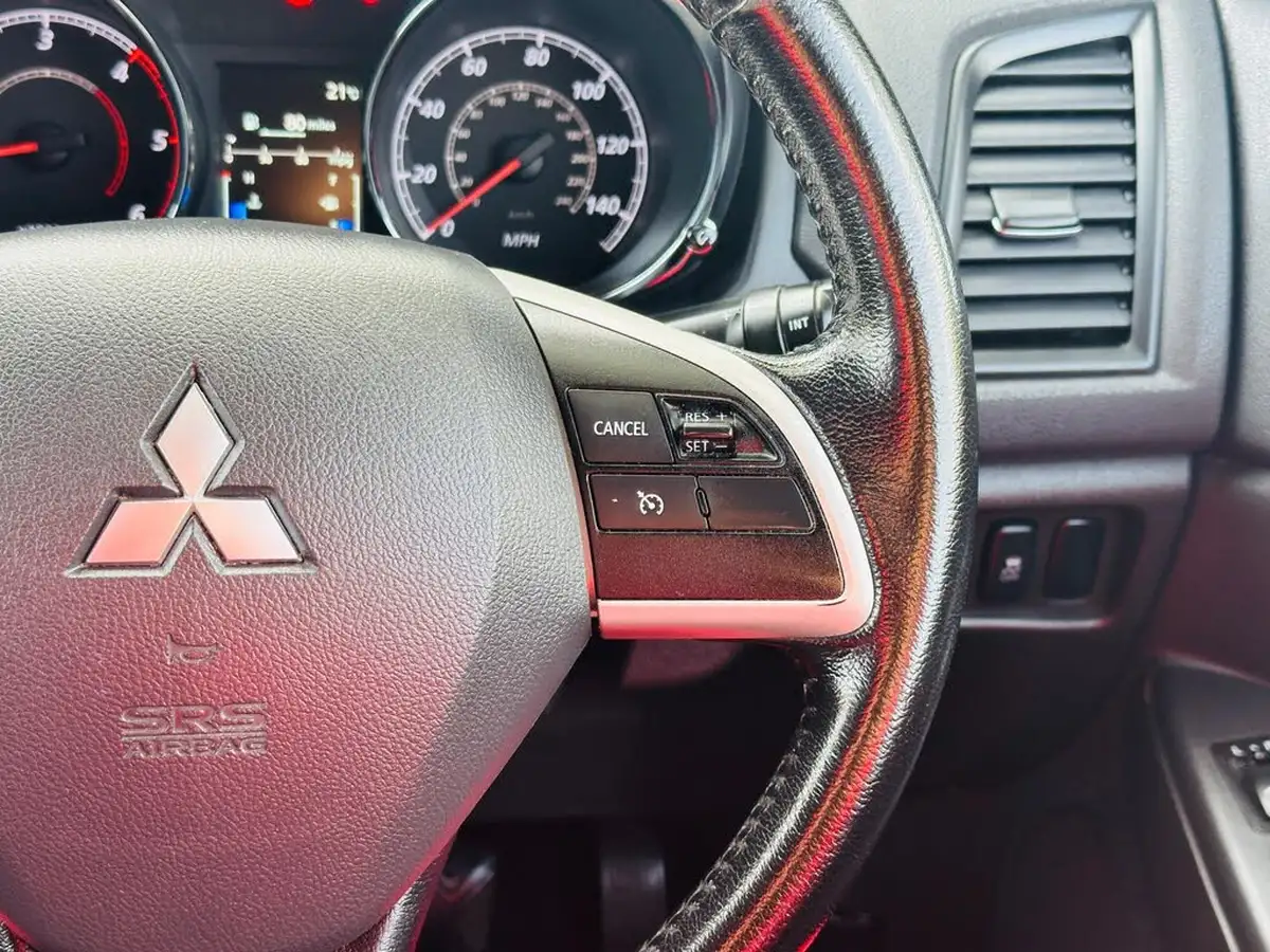 2015-mitsubishi-asx-18td-4-big-46