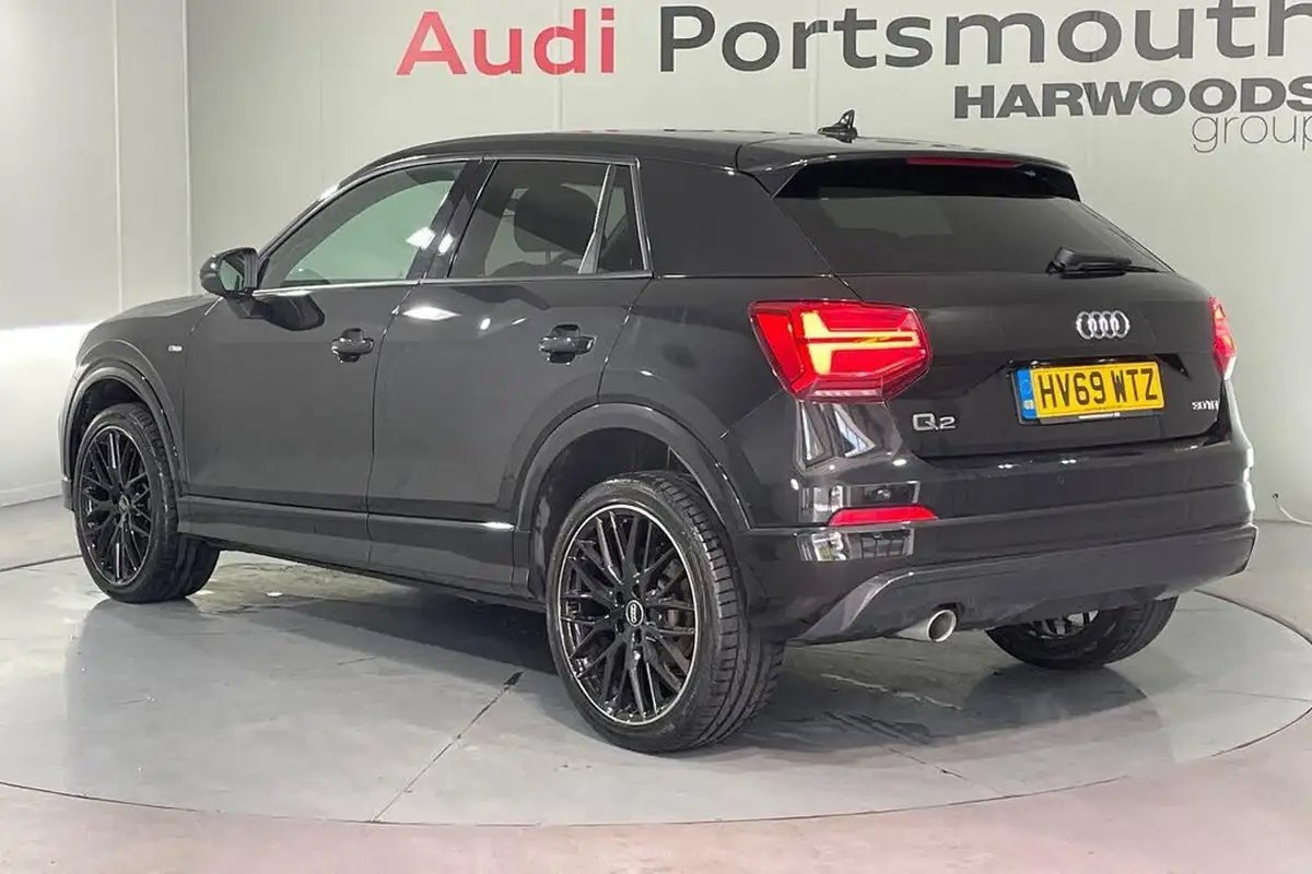 2019-audi-q2-16-30-tdi-black-edition-big-9