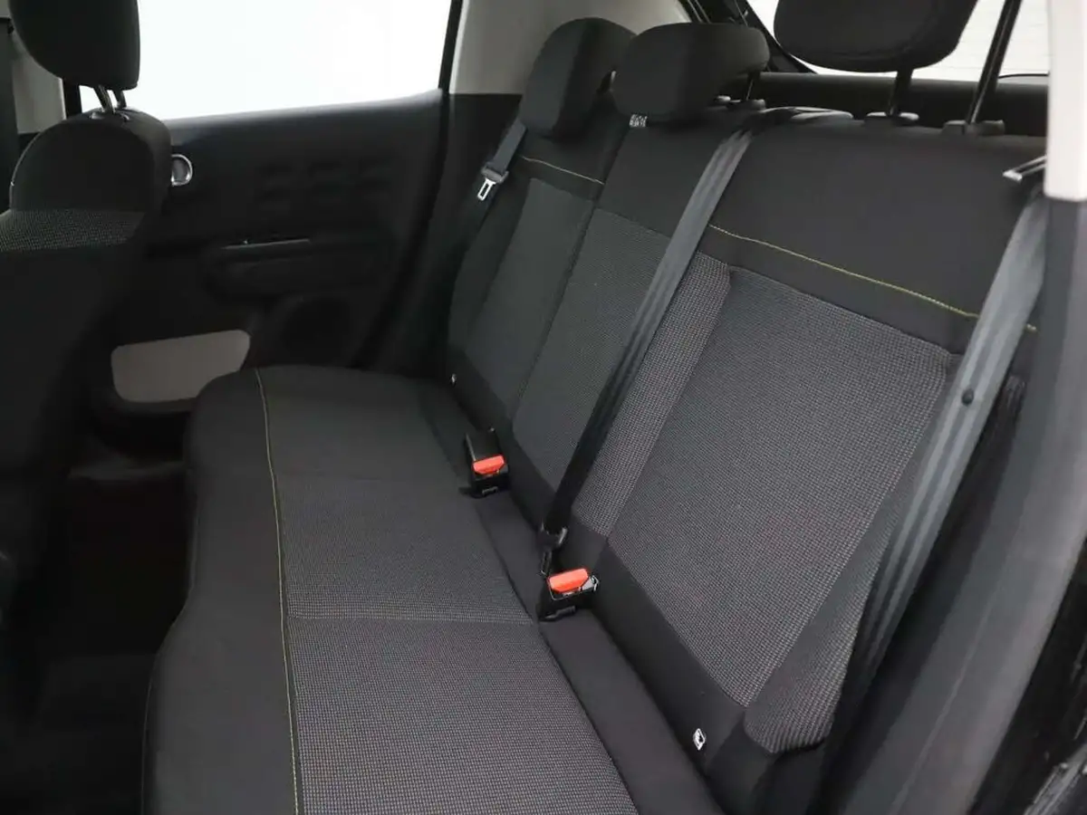 2024-citroen-c3-12-puretech-plus-110ps-eat6-big-14