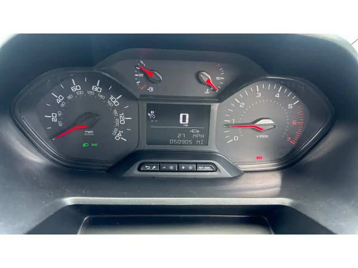 2019-peugeot-partner-16bluehdi-950-professional-big-27