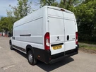 2022-peugeot-boxer-22-bluehdi-professional-435-l4-h2-small-4