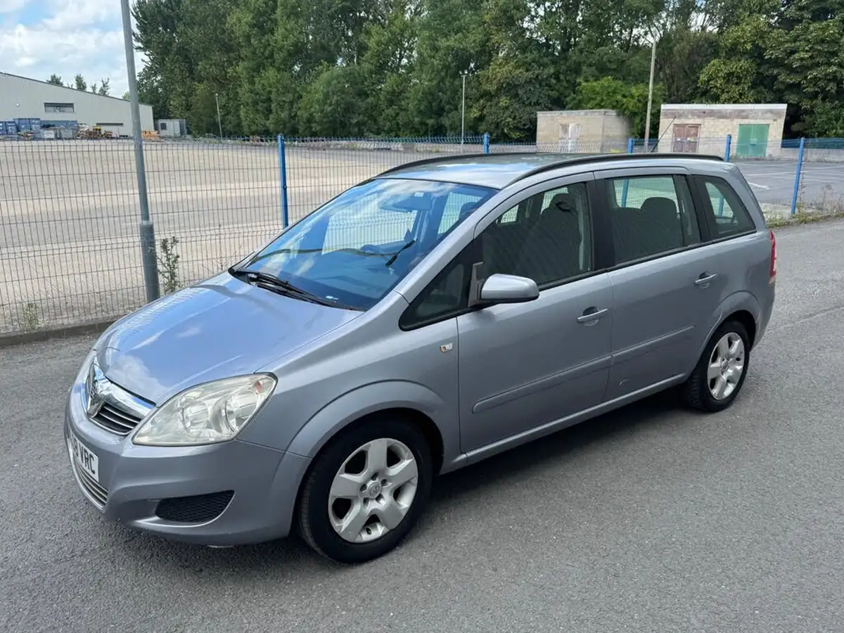 2008-vauxhall-zafira-16-exclusiv-105ps-big-4