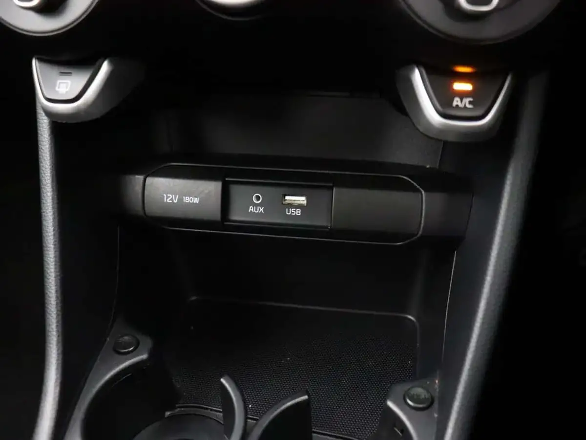 2020-kia-picanto-125-2-big-28