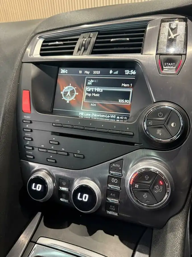2015-citroen-ds5-16bluehdi-dstyle-big-17