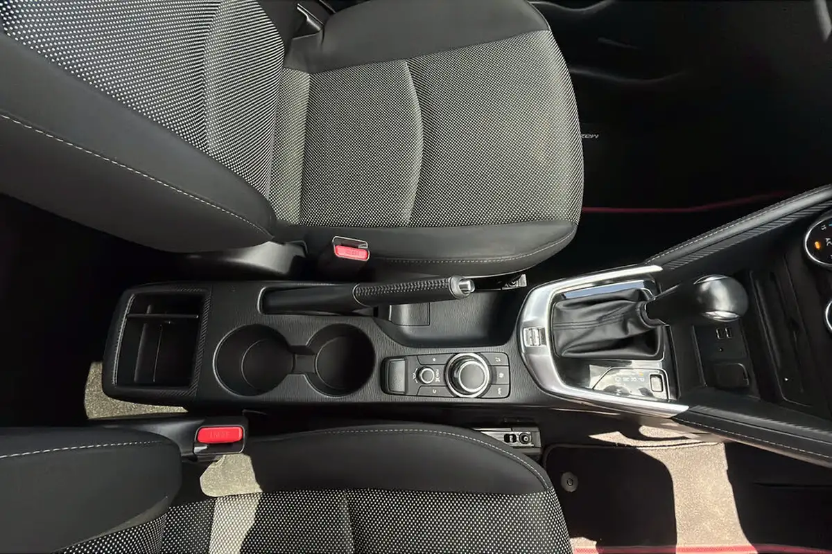 2019-mazda-mazda2-15-sport-nav-auto-big-30