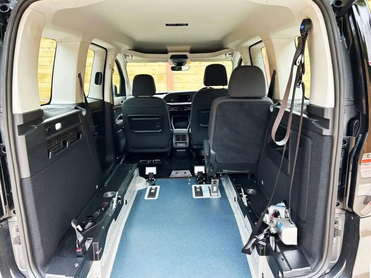 2023-volkswagen-caddy-20tdi-life-122ps-dsg-big-10