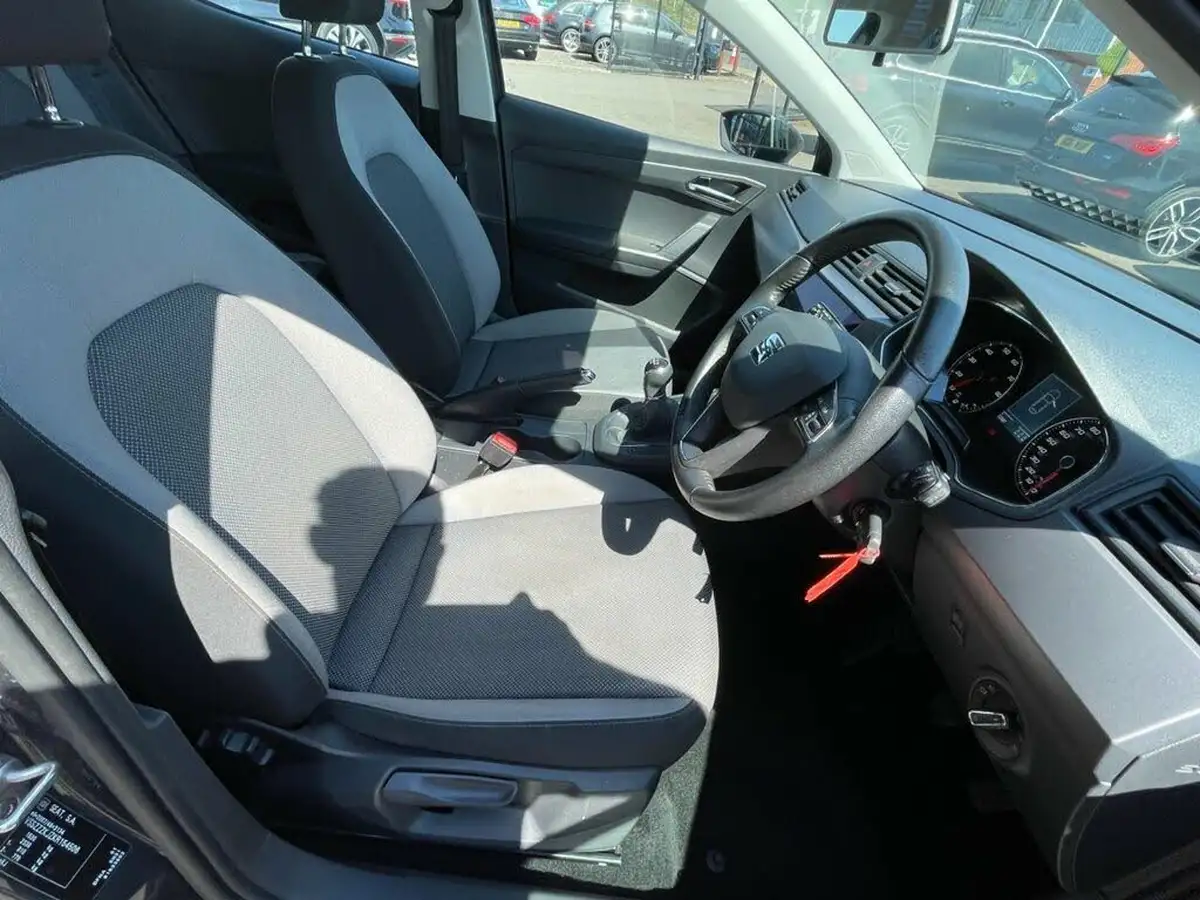 2019-seat-ibiza-10-mpi-se-technology-big-10