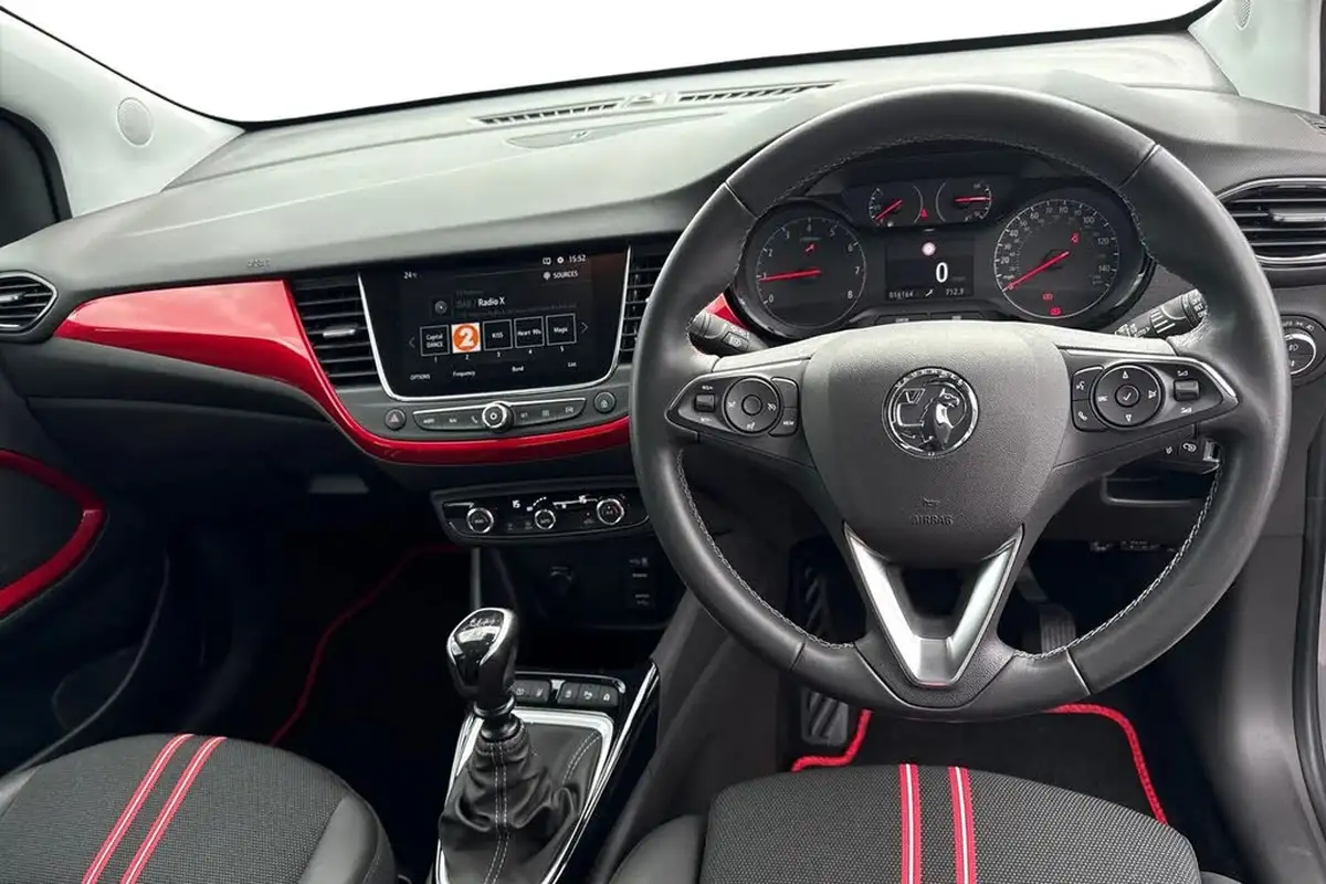 2022-vauxhall-crossland-12-gs-line-110ps-big-17