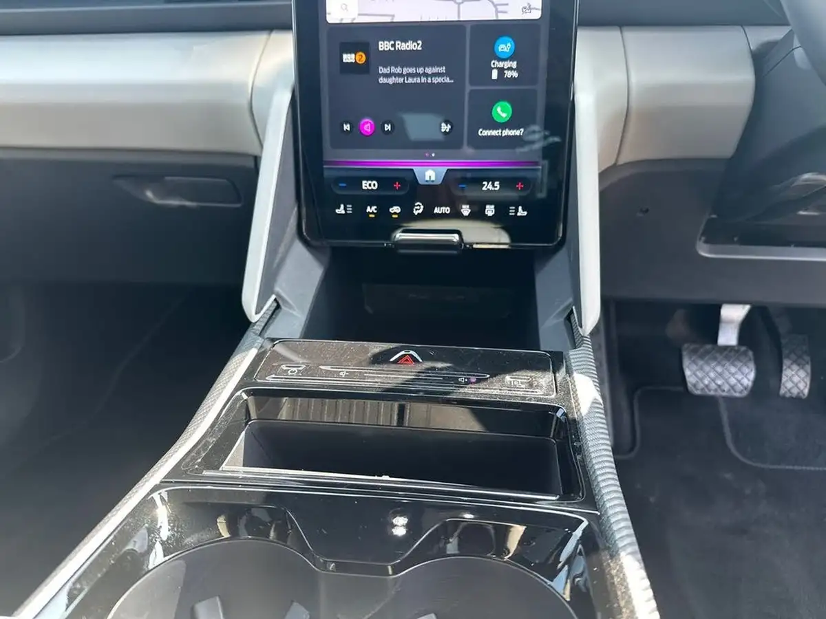 2024-ford-explorer-e-premium-286ps-77kwh-big-21