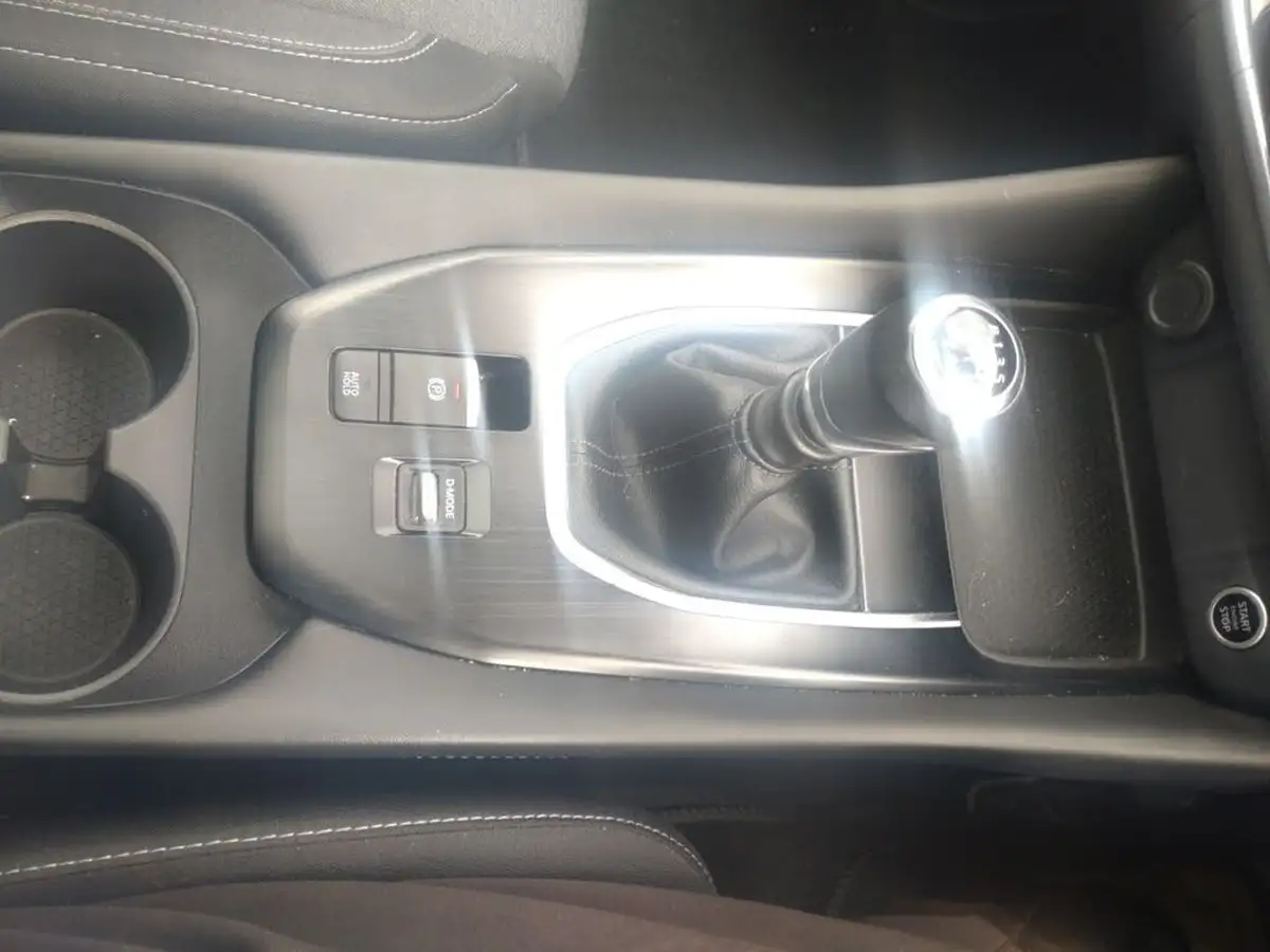 2022-nissan-qashqai-13-dig-t-n-connecta-140ps-big-21