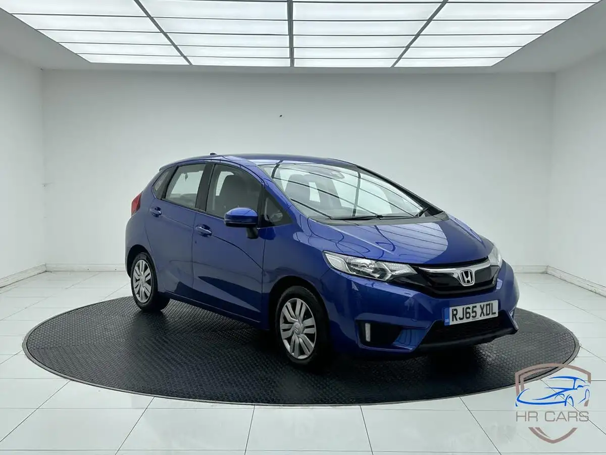 2015-honda-jazz-13-i-vtec-s-big-0