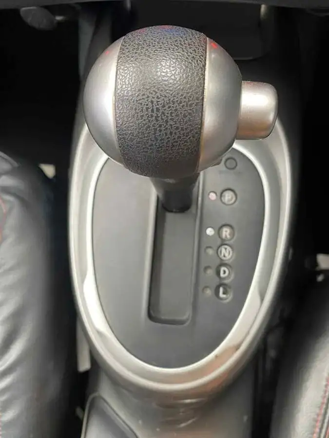 2013-nissan-juke-16-tekna-16v-1598cc-cvt-big-17