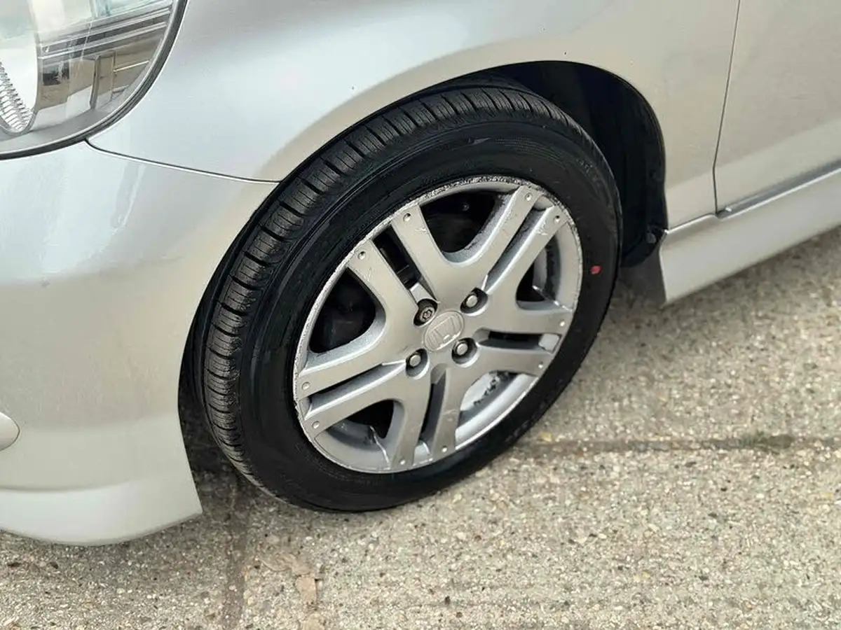 2007-honda-jazz-14-sport-cvt-7-big-33