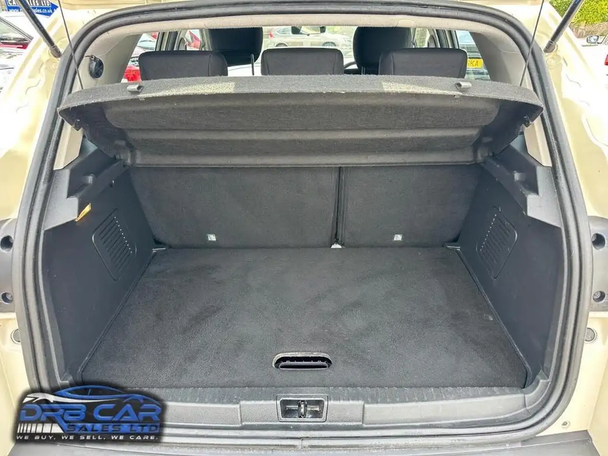 2017-renault-captur-09-tce-dynamique-nav-big-6