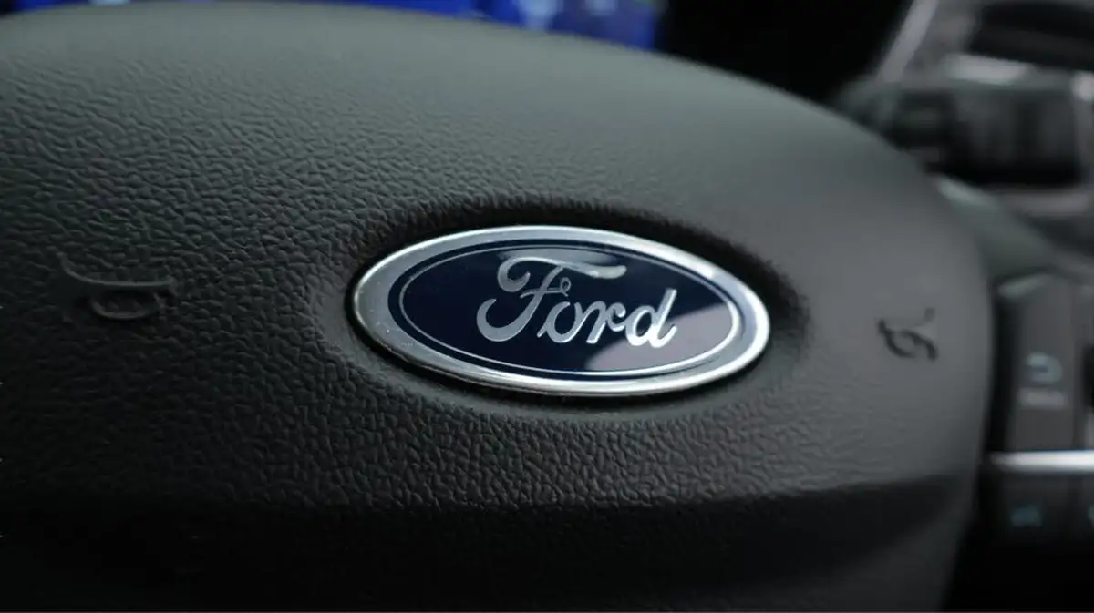 2022-ford-kuga-25t-vignale-225ps-phev-big-23