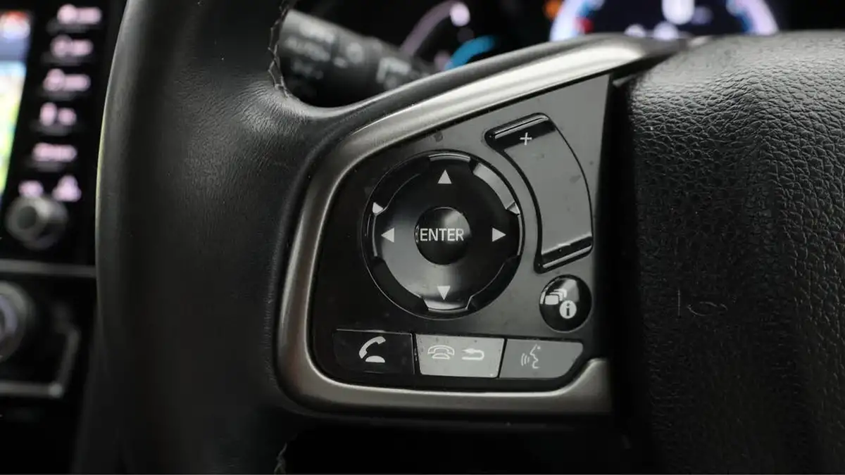 2020-honda-civic-10-vtec-turbo-sr-hatchback-5d-big-22