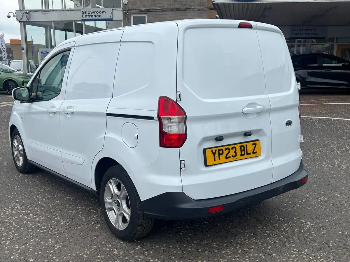 2022-ford-transit-courier-10t-limited-ecoboost-big-6