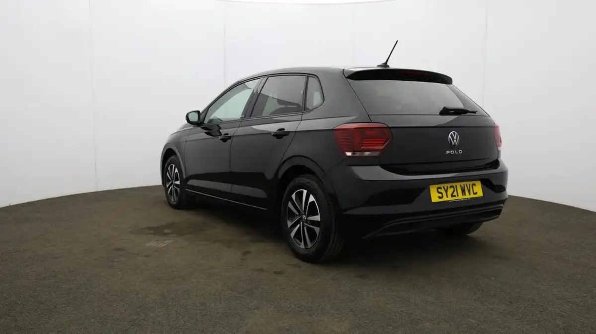 2021-volkswagen-polo-10-united-big-36