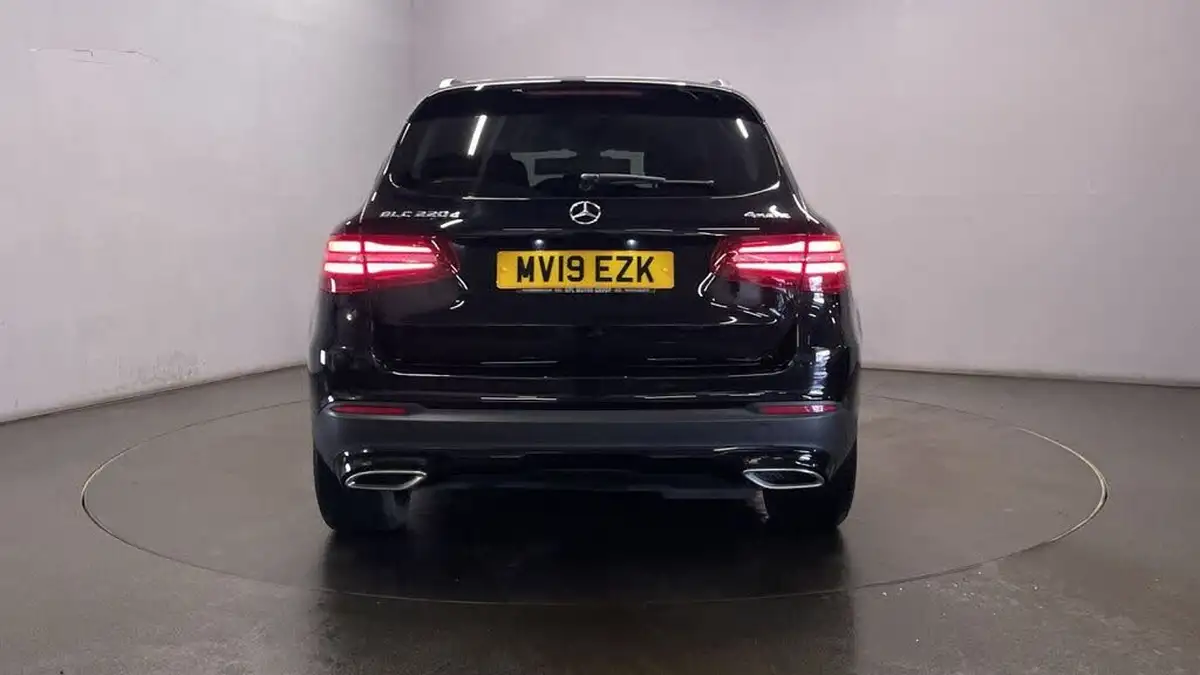 2019-mercedes-benz-glc-class-21d-glc220d-urban-edition-big-6