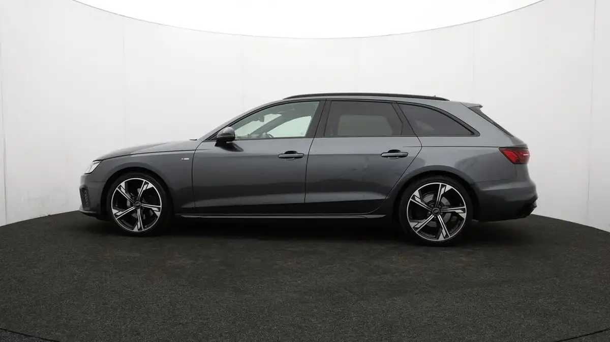 2023-audi-a4-avant-20-35-tdi-black-edition-big-73