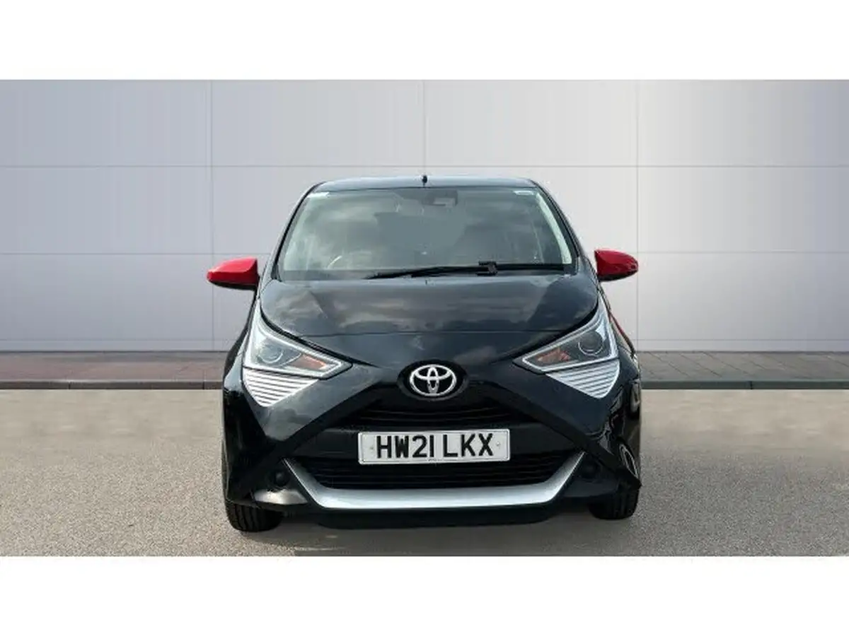 2021-toyota-aygo-10-vvt-i-x-play-tss-big-2