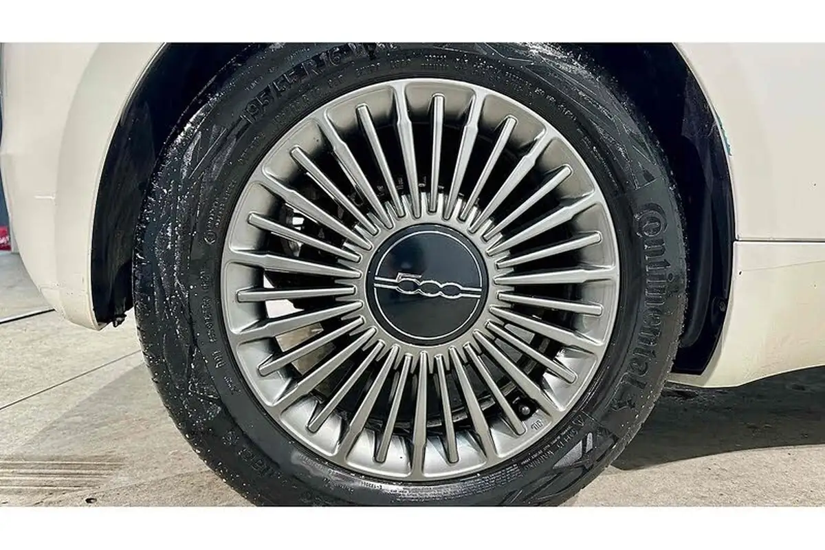 2022-fiat-500-e-icon-117bhp-big-15