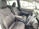 2019-toyota-prius-small-23