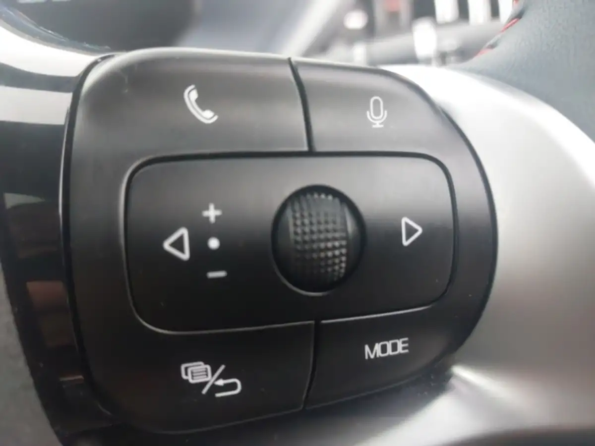 2020-smart-fortwo-eq-pulse-premium-coupe-big-12