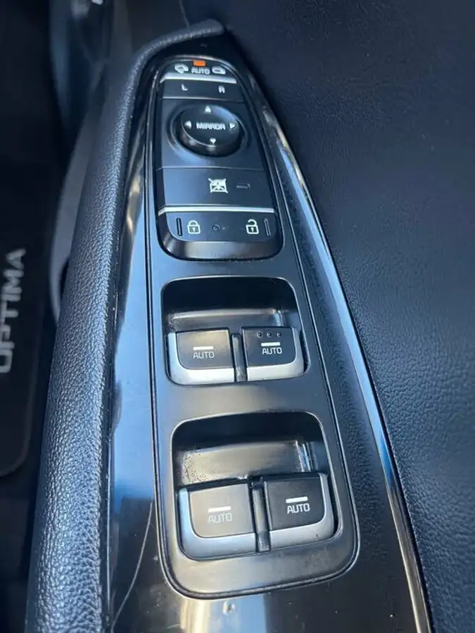 2017-kia-optima-17crdi-4-big-23
