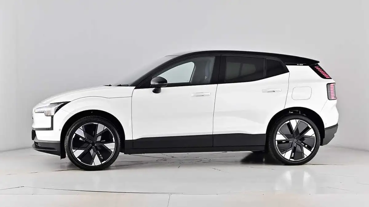2024-volvo-ex30-e-single-motor-ultra-big-65