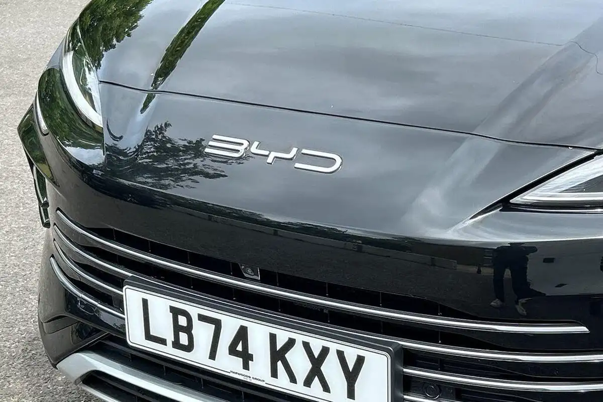 2025-byd-seal-15-boost-big-21