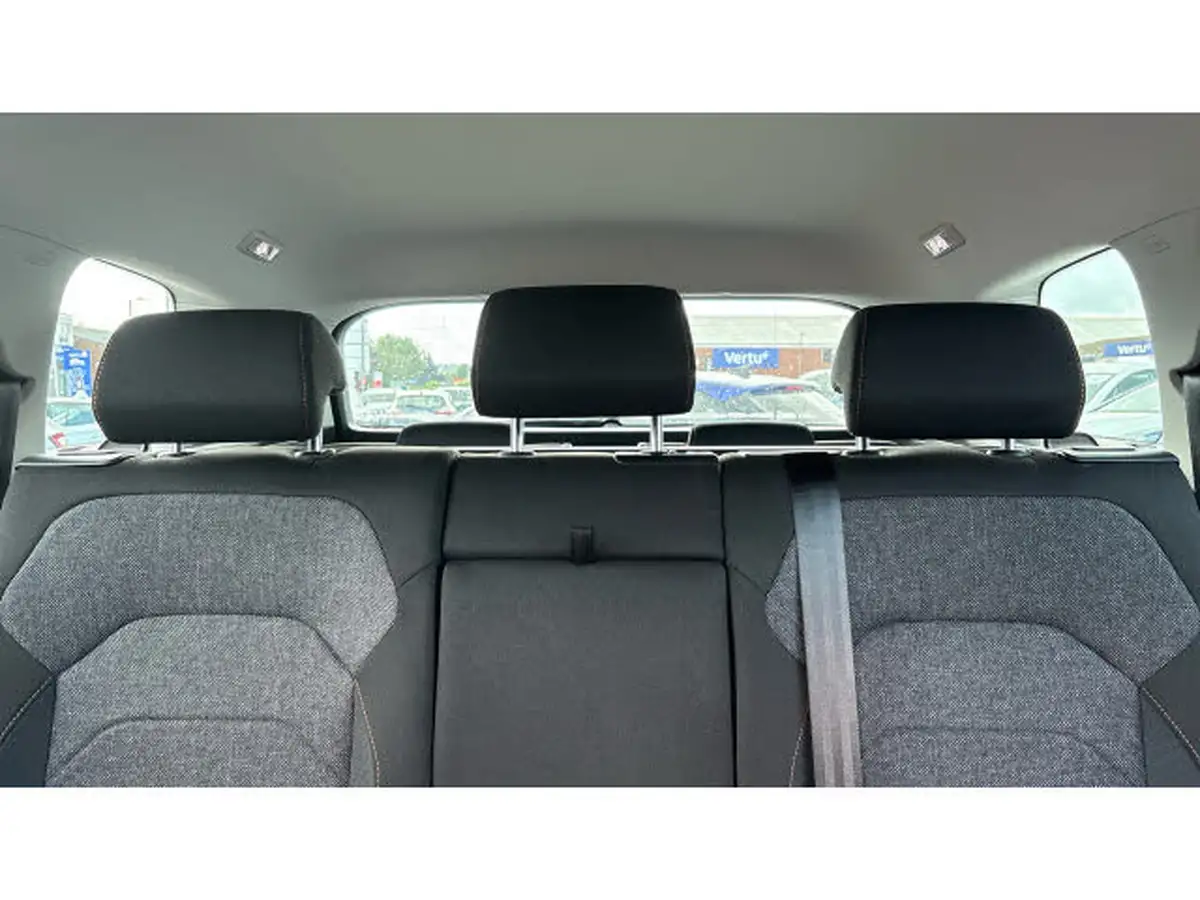 2021-skoda-kodiaq-15-tsi-se-drive-7-big-14
