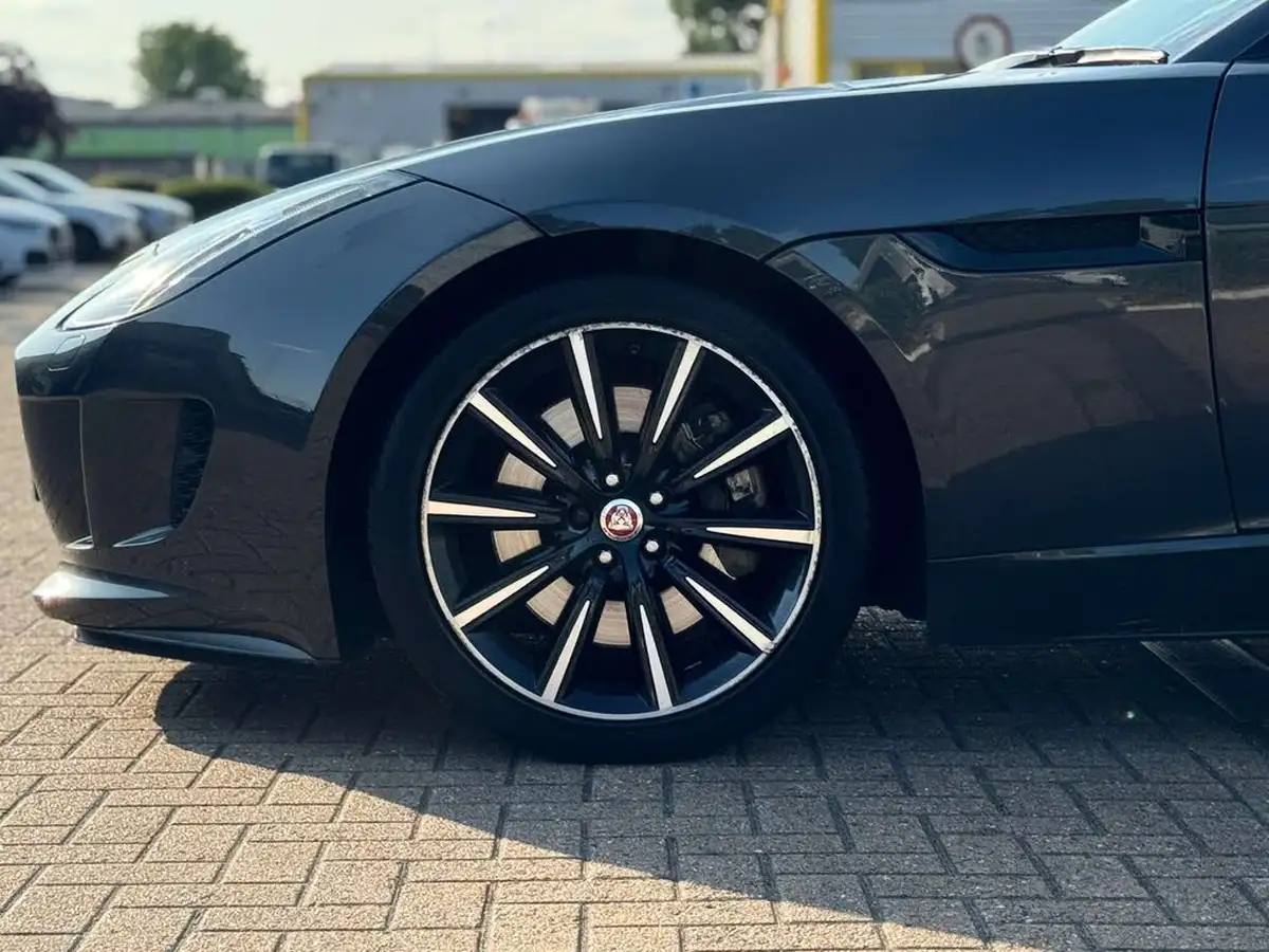 2016-jaguar-f-type-30-v6-sc-coupe-auto-big-24