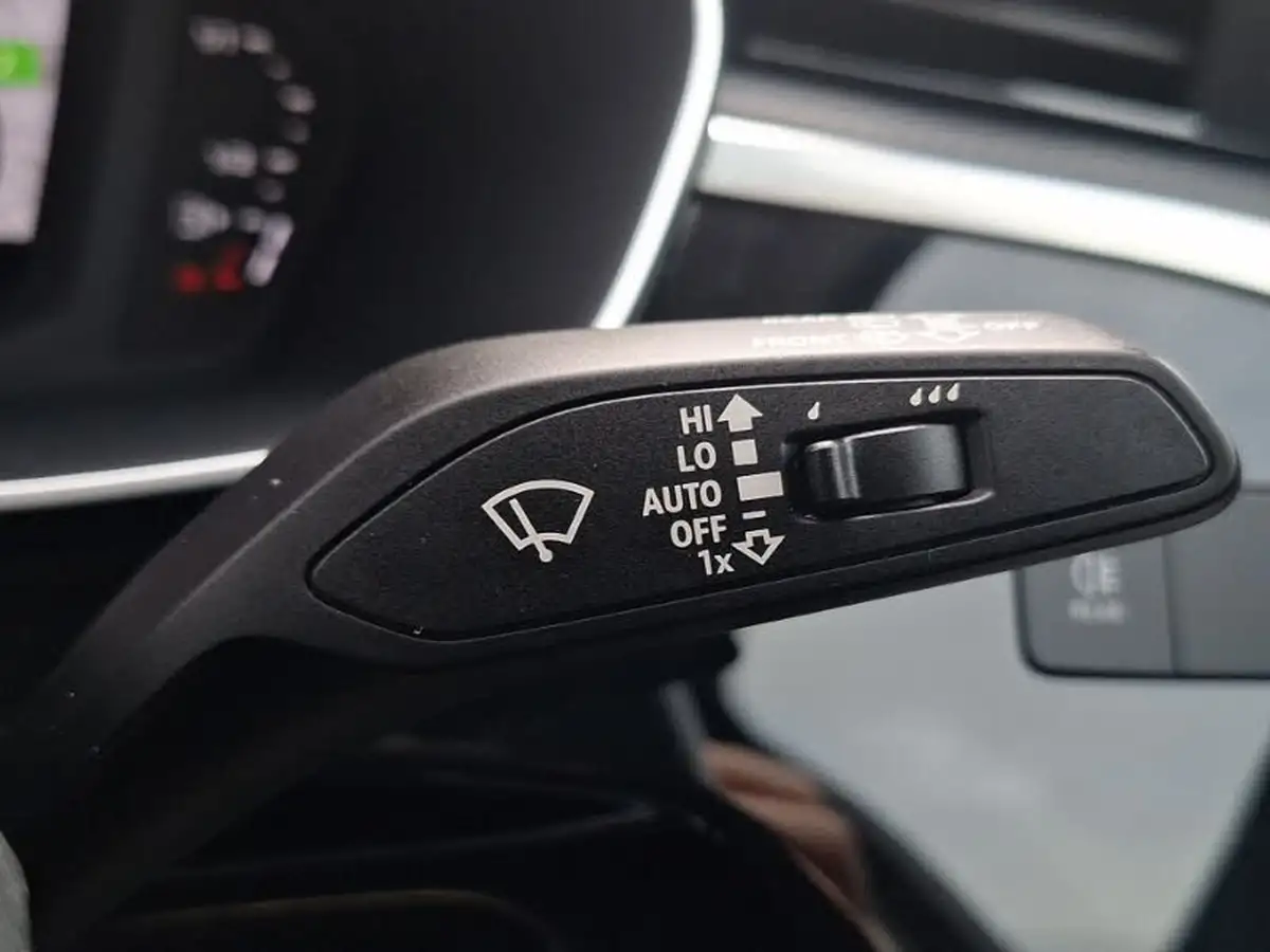 2022-audi-q3-14-45-tfsi-e-technik-big-18